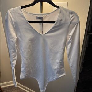 Aritzia Contour White Long Sleeve Bodysuit